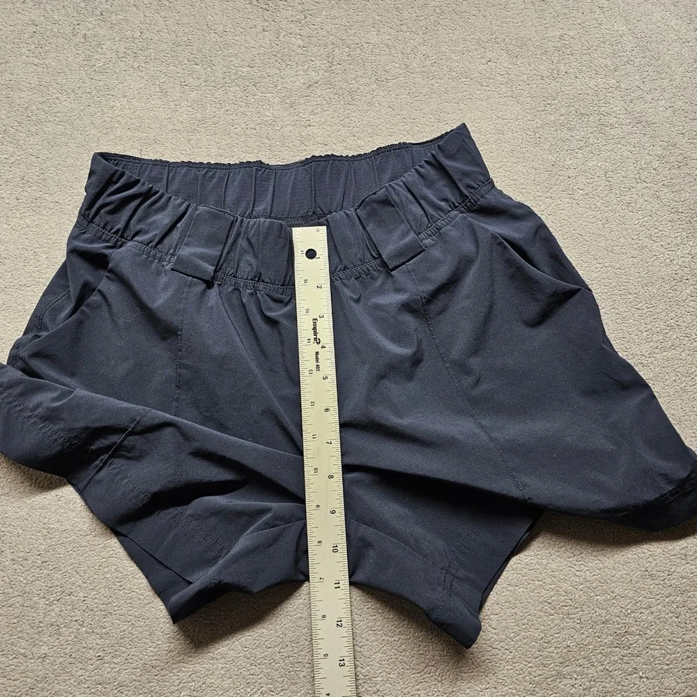 Athleta Athletic Shorts Womens 6 Navy Gym Training Workout Elastic Waist Pull On